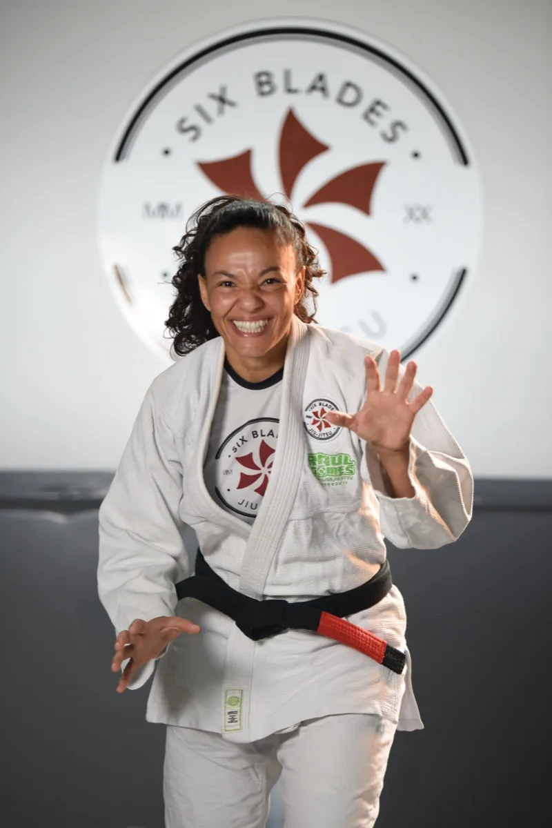 Professora Emille Paz da turma feminina